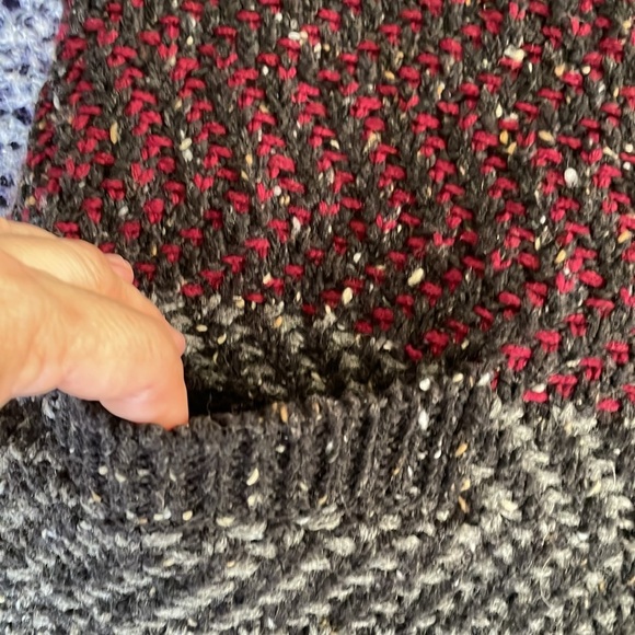 Fisherman out of Ireland 100% wool cardigan small - Picture 3 of 8